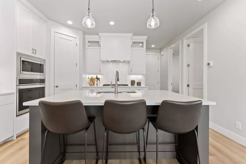Island Seating in Kitchen