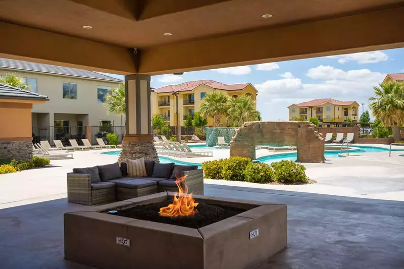 Zion Village Pool & Amenities - www.lystpros.com -25