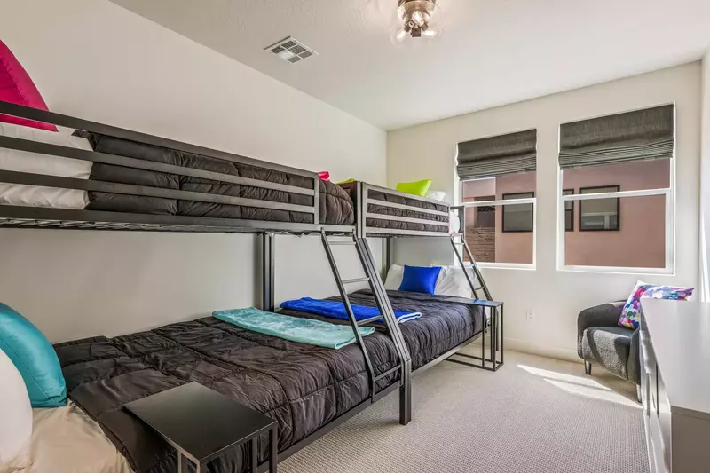 2 Twin/Double Bunk Beds