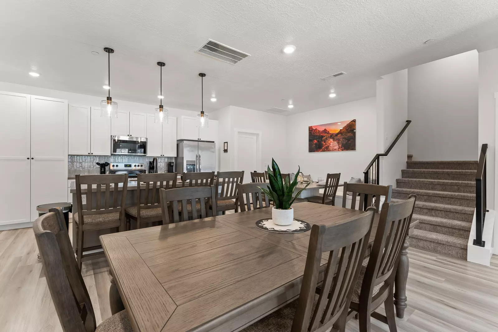 Dining Room Table & Kitchen