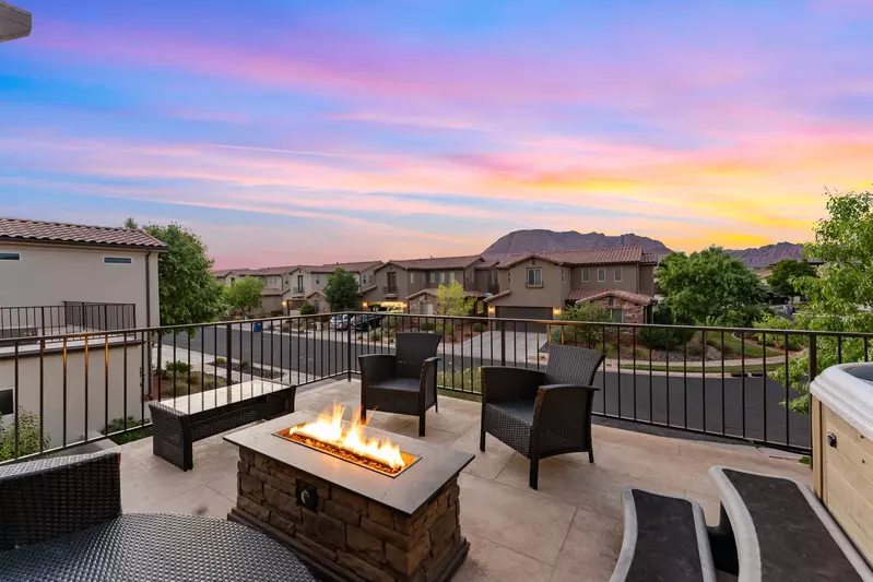 Fire Feature, Hot Tub and Patio Furniture