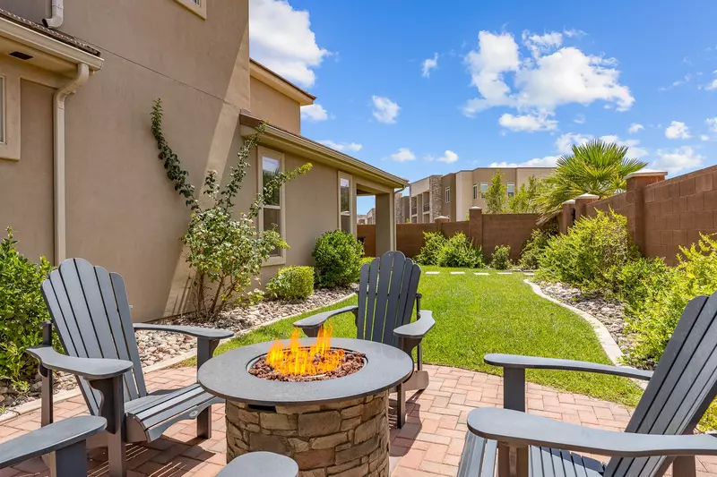 Backyard Firepit & Grass Area