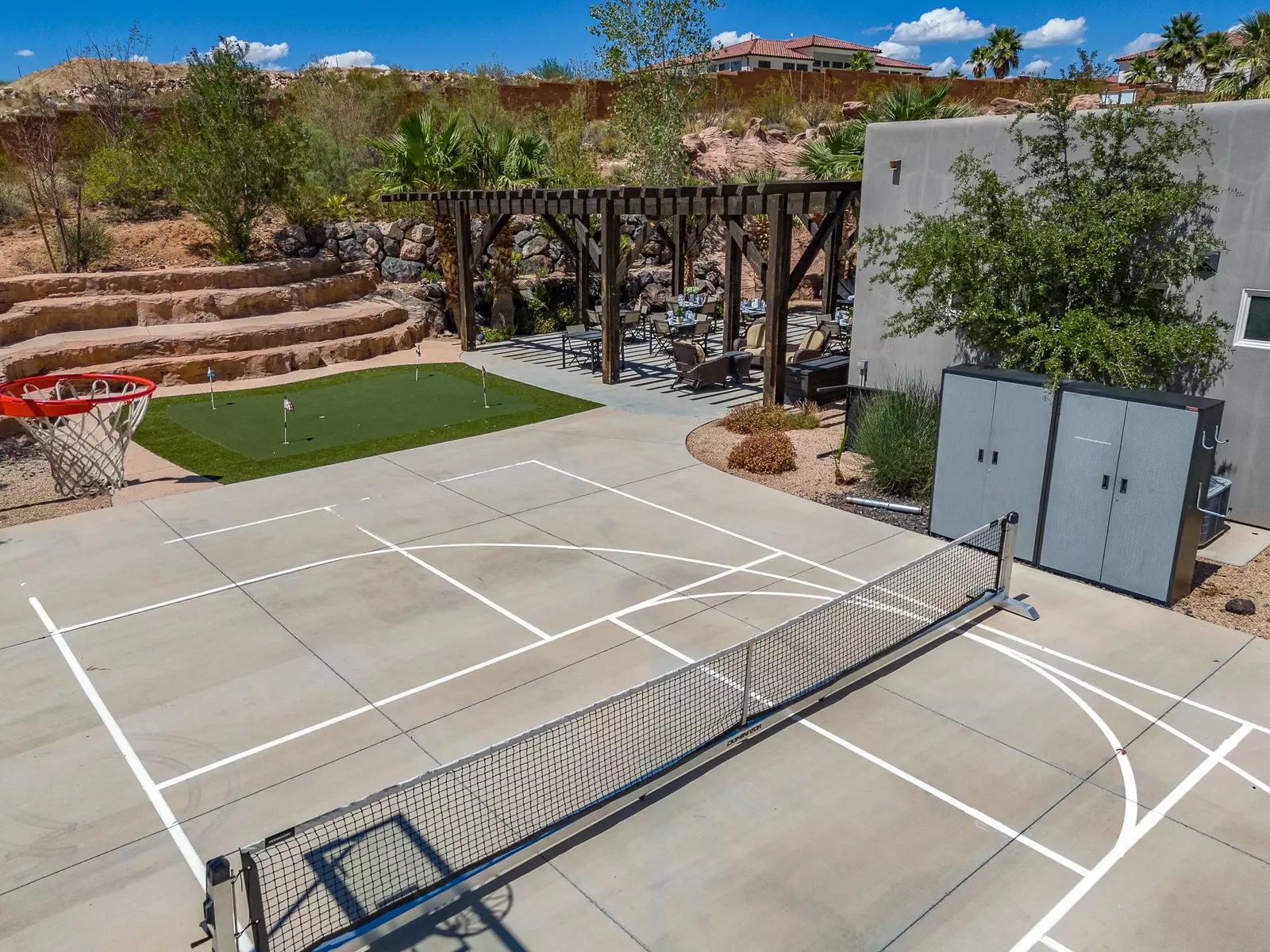 Pickleball & Basketball Court/ Putting Green