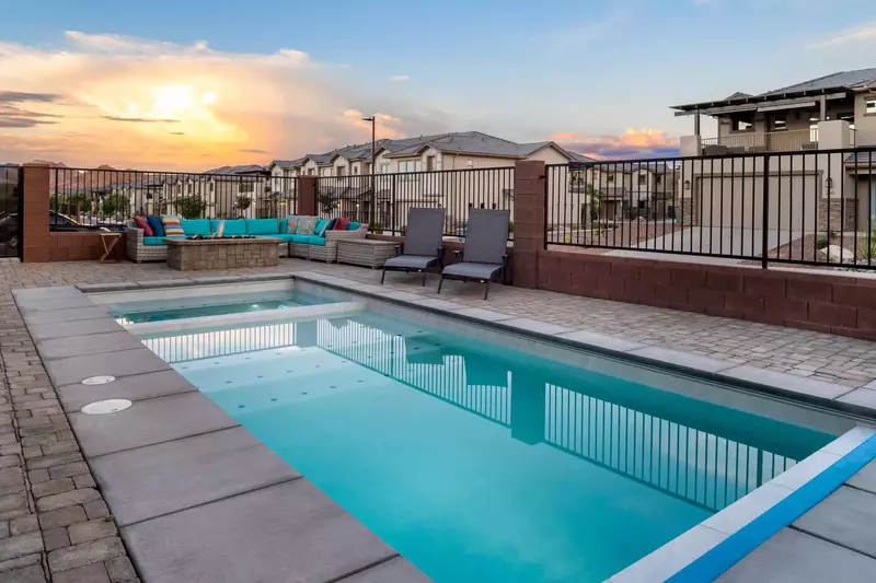 Private Pool and Hot Tub - House 2