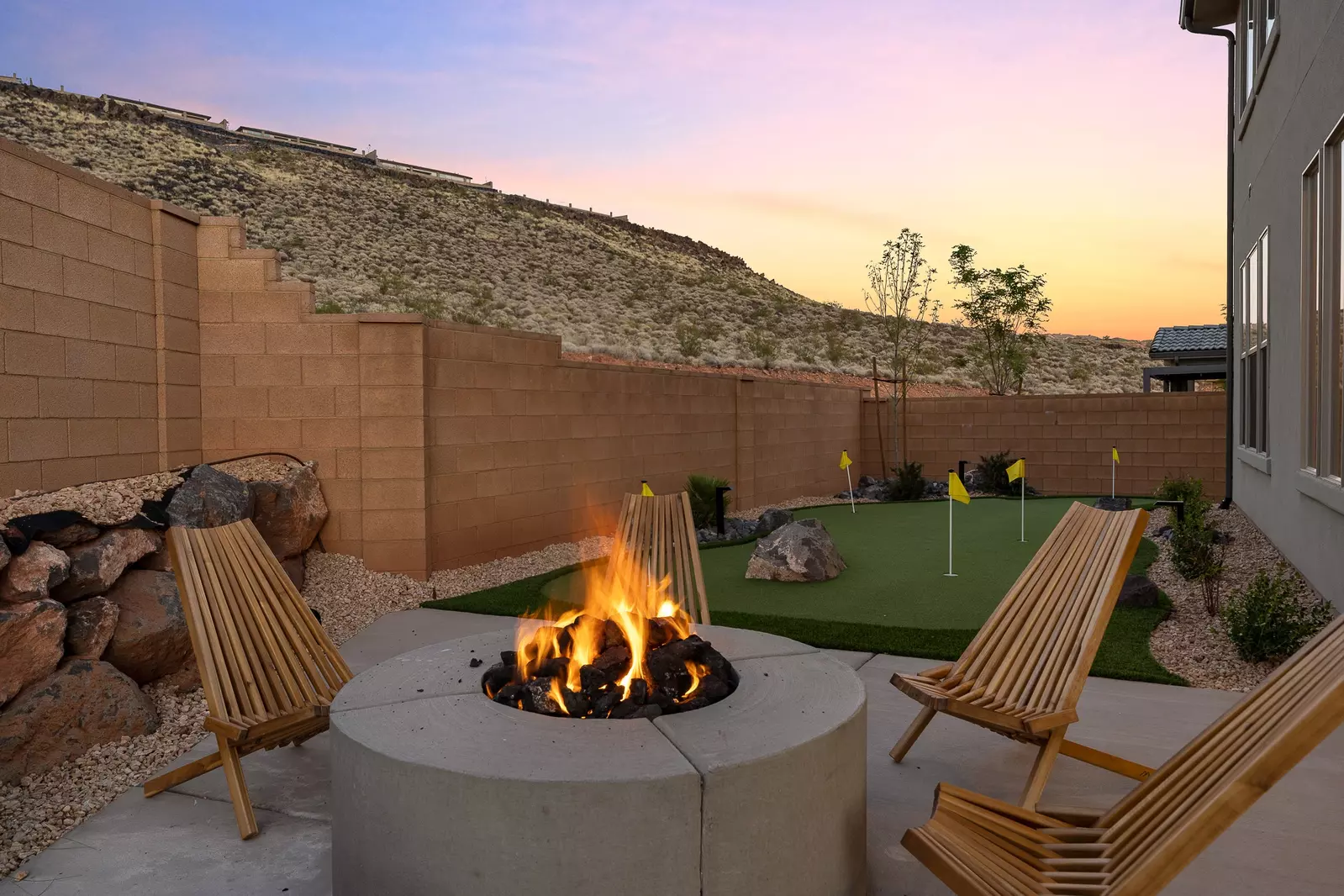 Backyard Firepit, Seating, & Putting Green