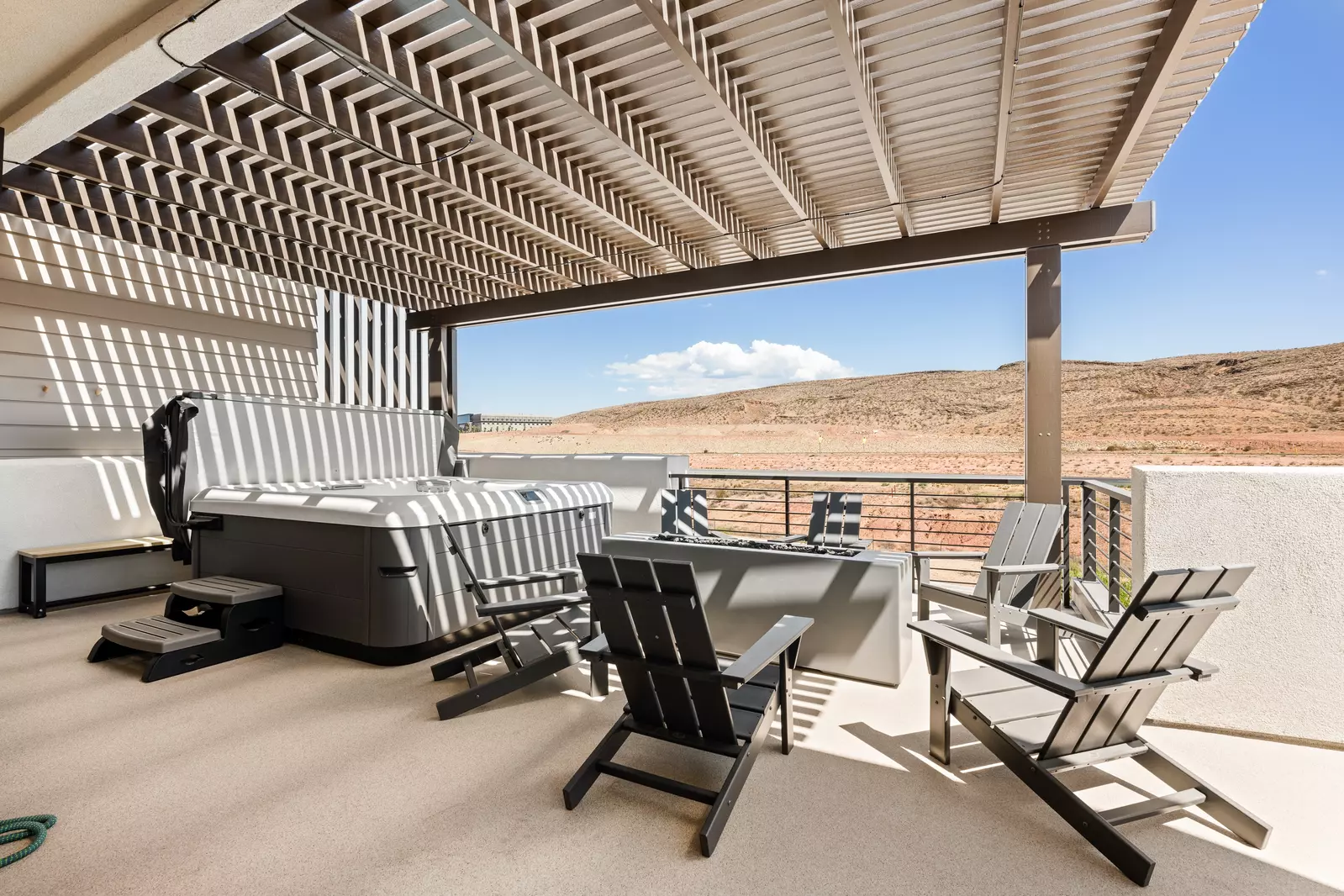 Private Hot Tub, Top Balcony