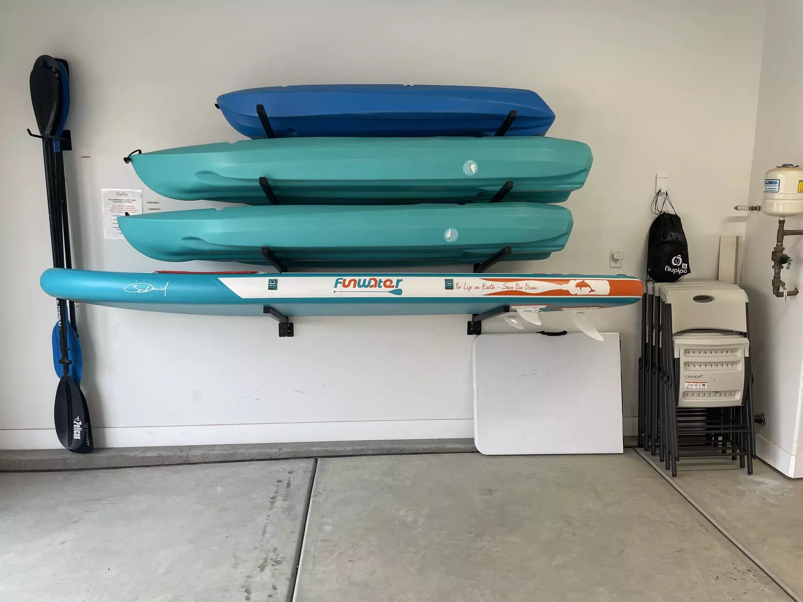 2 Kayaks, 1 Kid Kayak and 1 Paddleboard