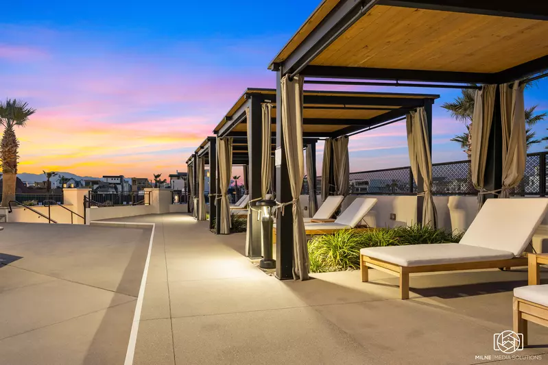 Desert Color Cabanas