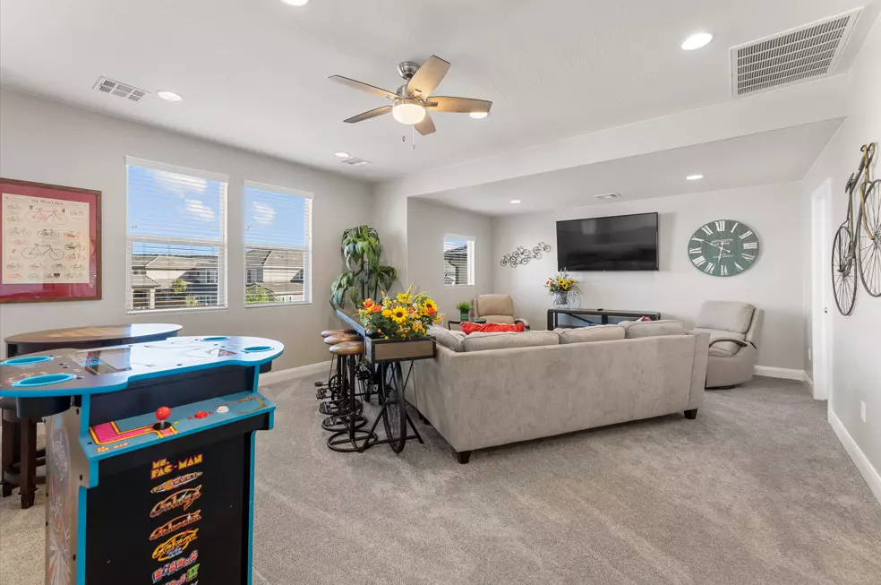 Upstairs Family Room