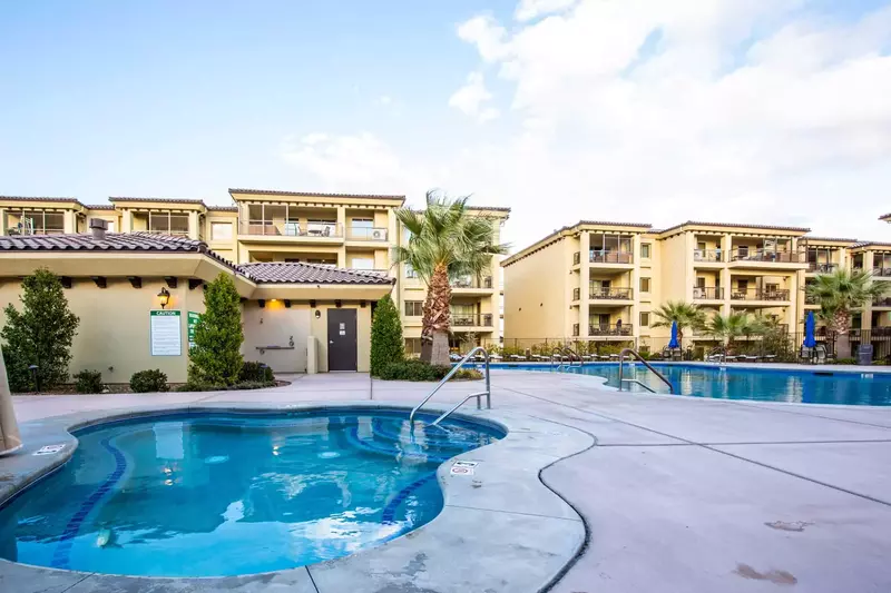 Community Pool and Hot Tub