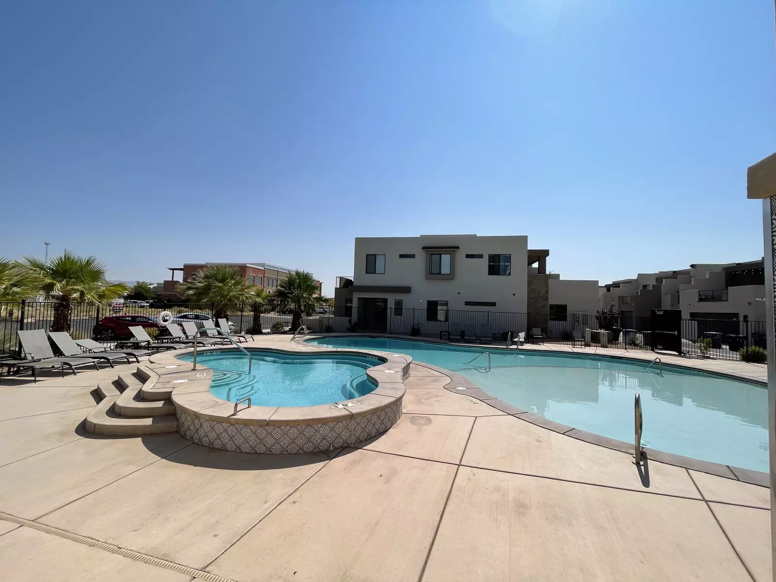 Community Hot Tub and Pool