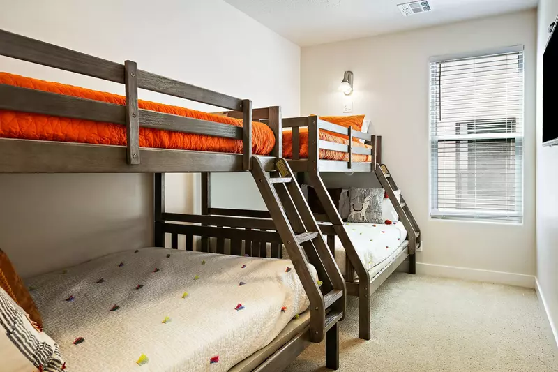 2 T/F Bunkroom