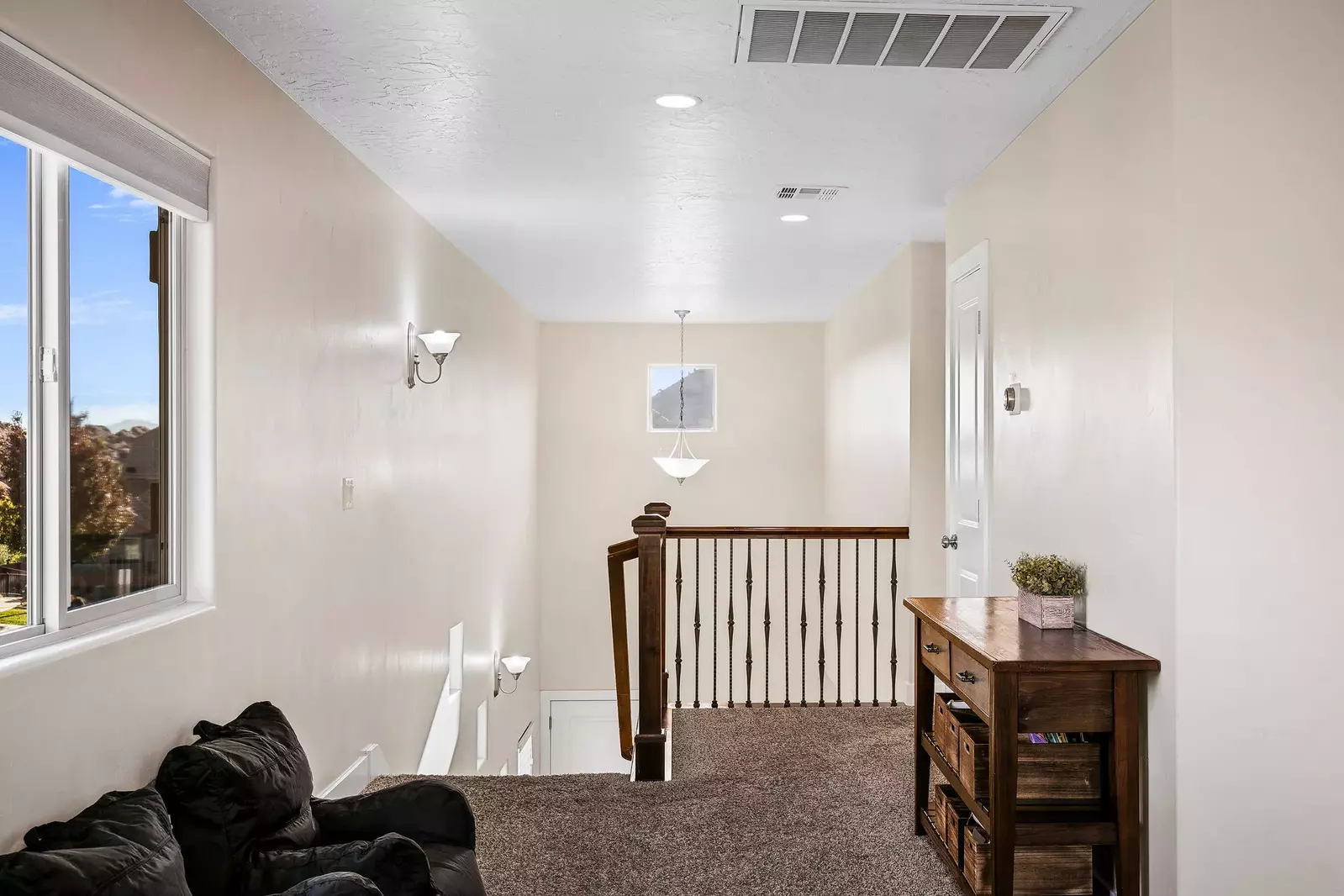 Upstairs Living Area