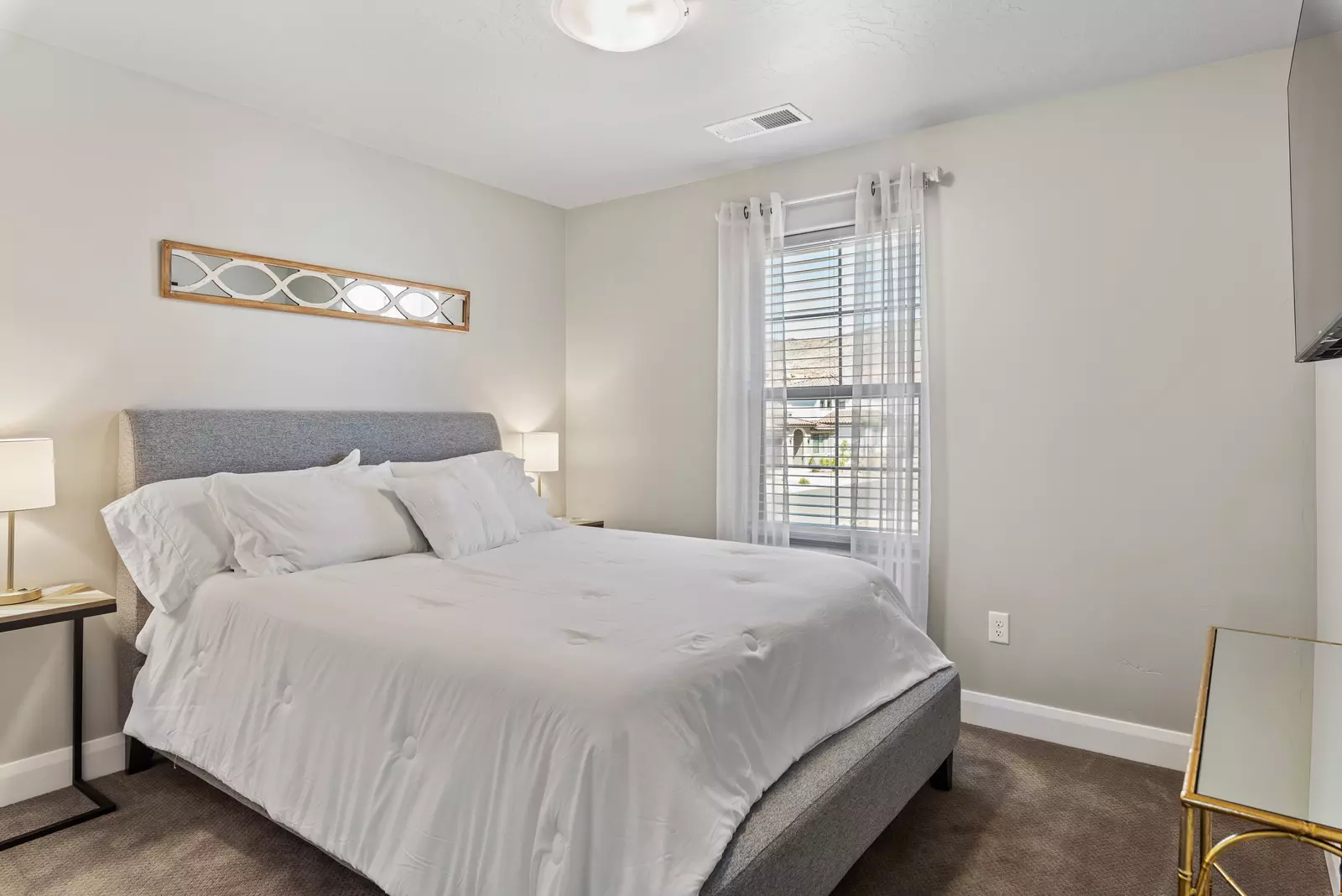 Bedroom 2 with Queen Bed Upstairs