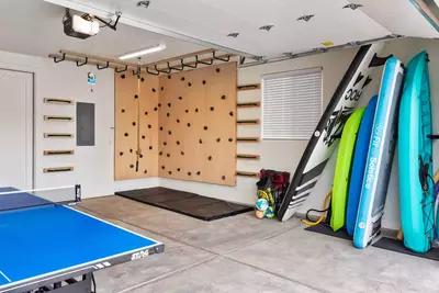 Garage Amenities