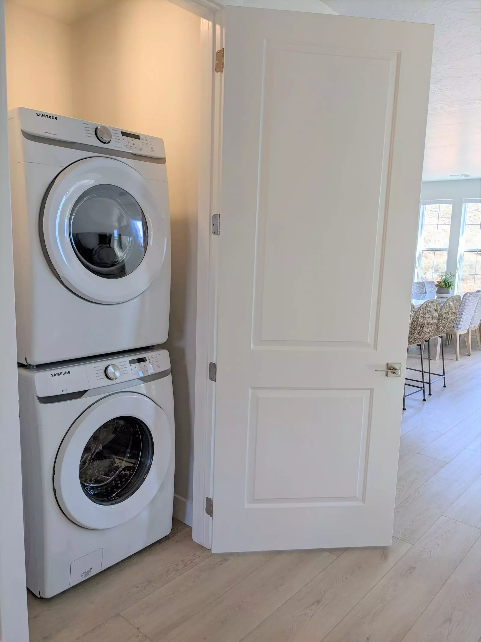 Washer Dryer on Main Floor