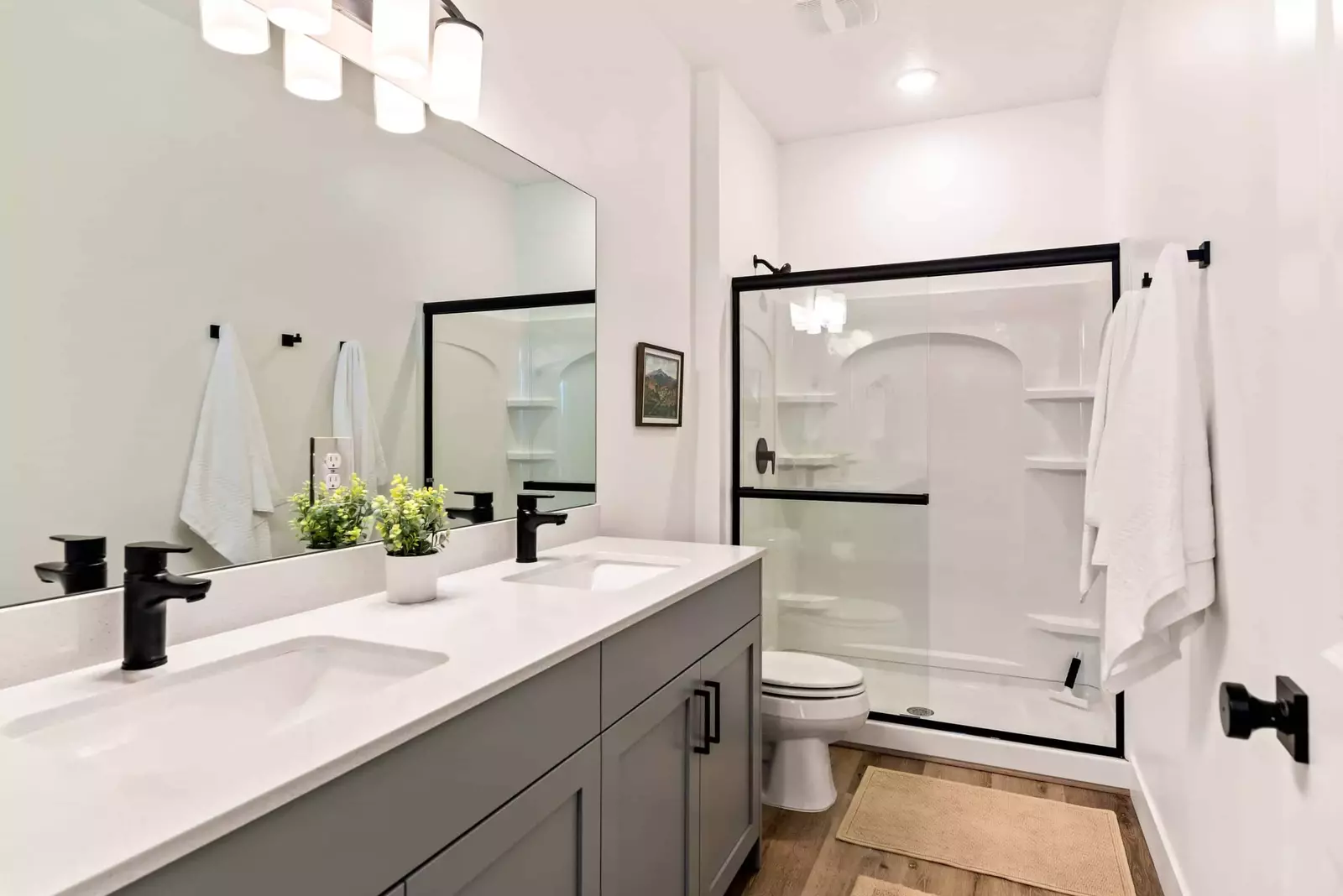 Master Bathroom on Ground Floor