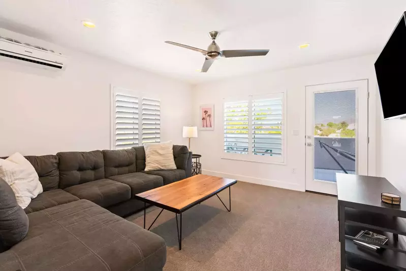 Upstairs Living Area