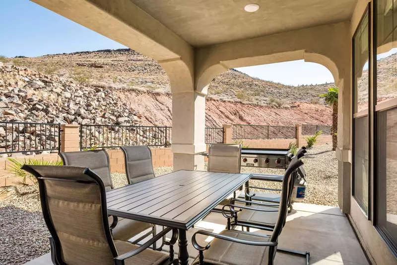 Outdoor Patio Table