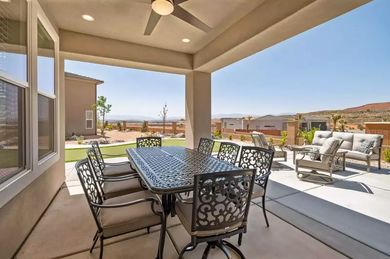 Outdoor Dining Area