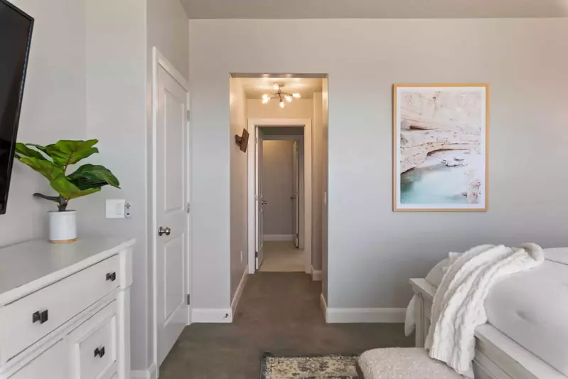 Master Bedroom 1 Bathroom