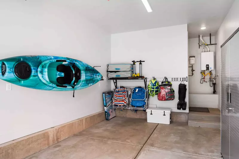 Garage Amenities