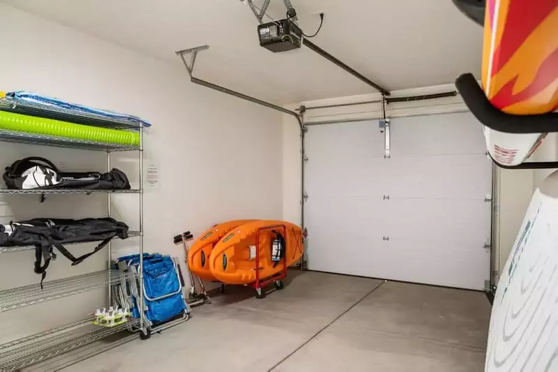 Garage Amenities