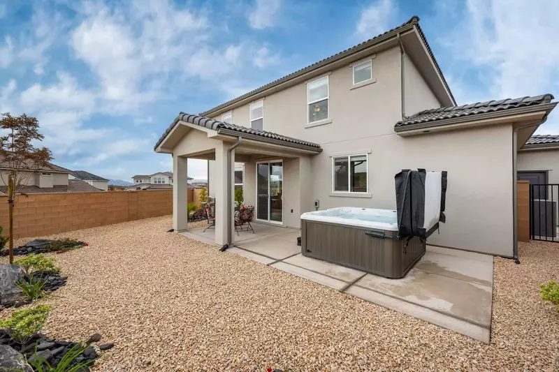 Private Hot Tub and Backyard