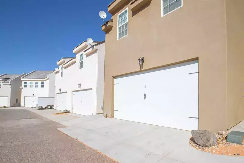 Outdoor Garage