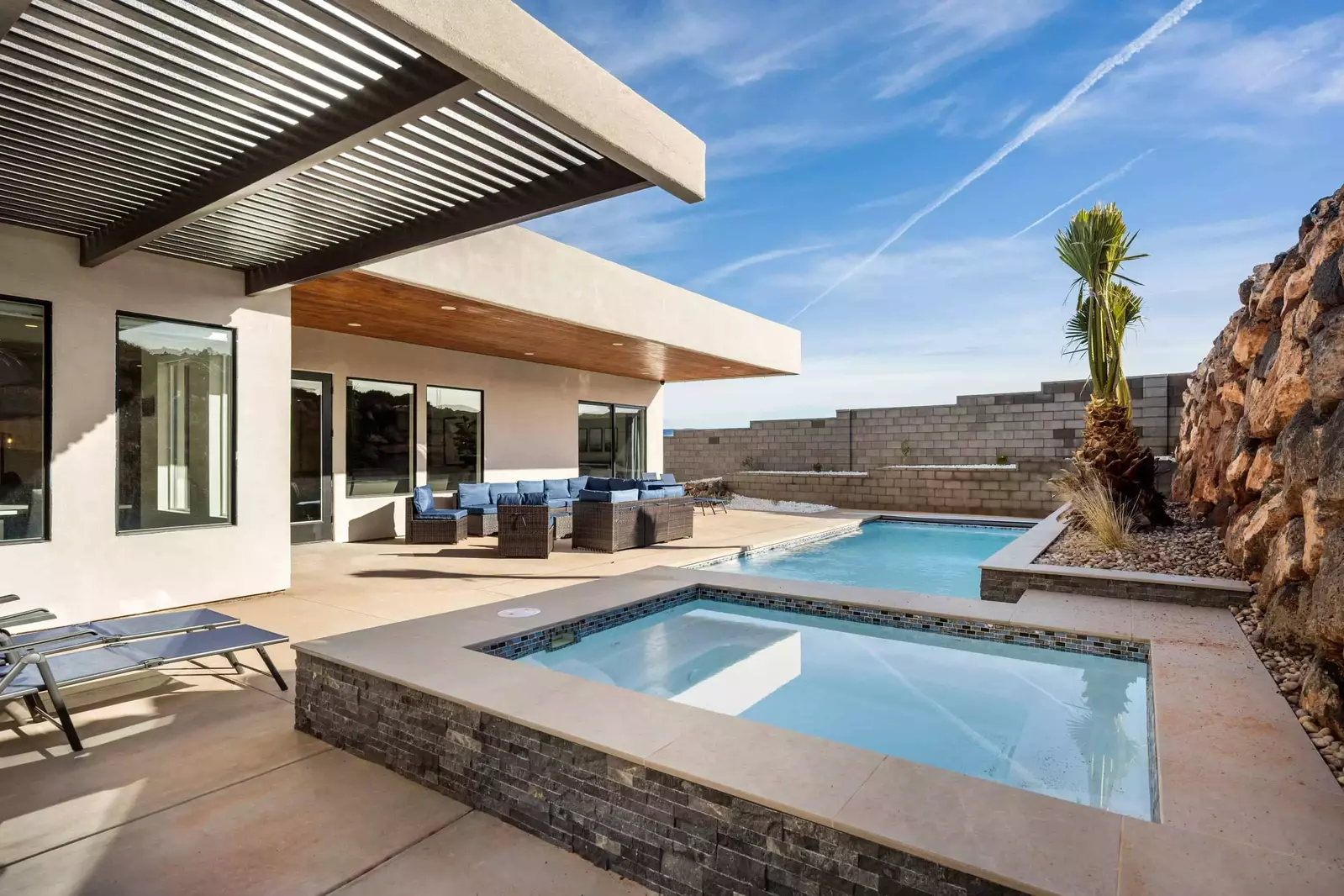 Private Pool and Hot Tub