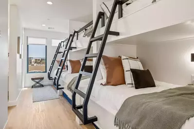 3 Twin/Full Bunk Beds