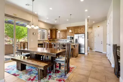 DIning / Kitchen