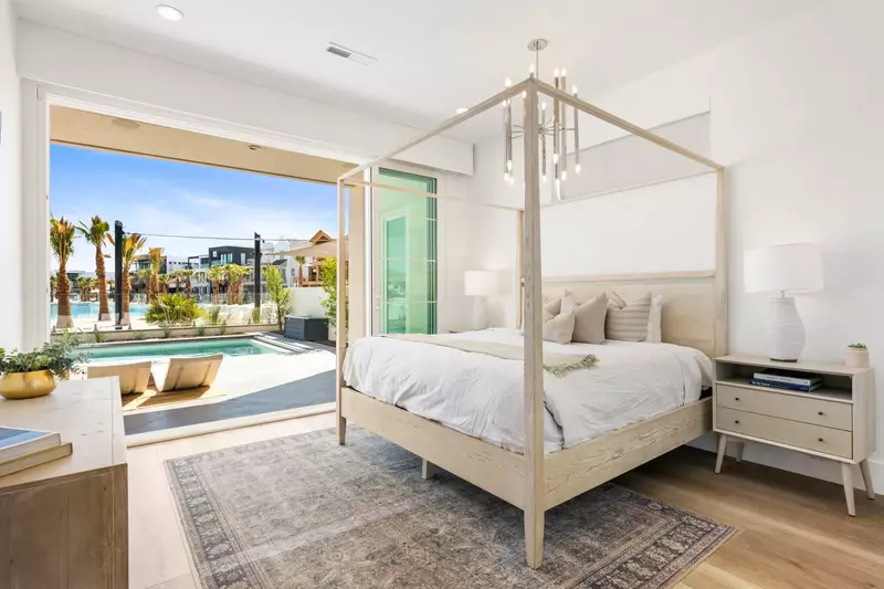 King Bedroom with Pool Views