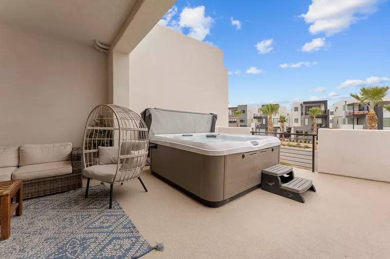 Balcony with Hot Tub and Firepit