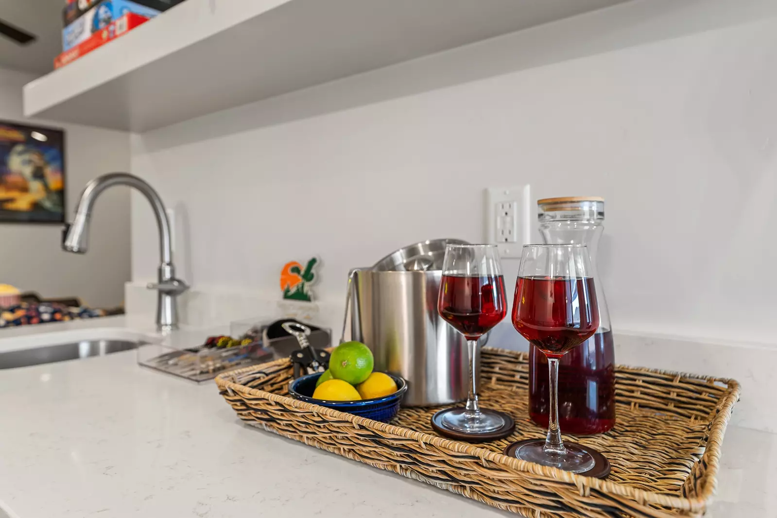 Upstairs Wet Bar Amenities