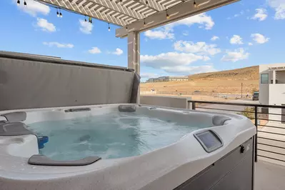 Private Hot Tub