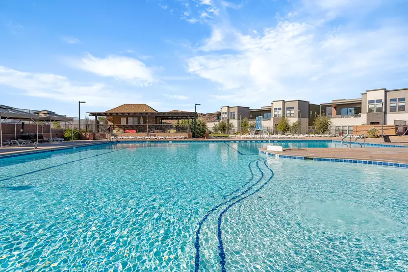 Bloomington Villas Community Pool