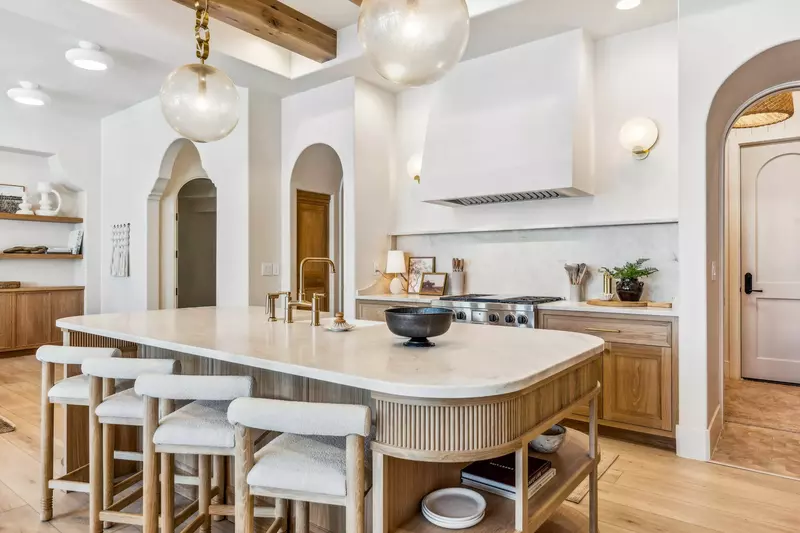 Kitchen Island Seating