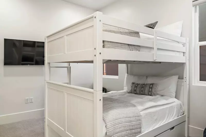 Bunk Room