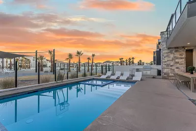 Private Pool and Hot Tub with Lagoon Front Beach Access