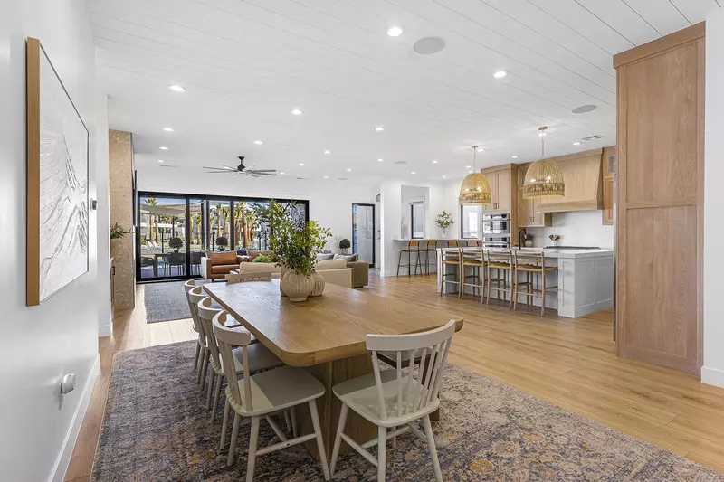 Dining Room / Living Room