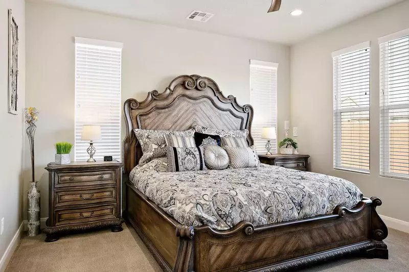 Master King Bedroom