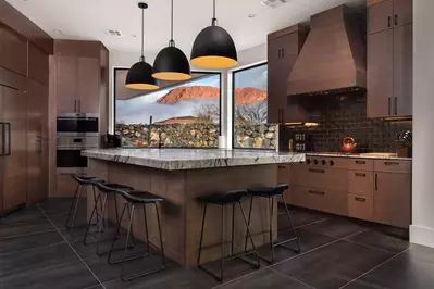 Snow Canyon Luxury Home #9