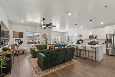 Popular Poolside Retreat